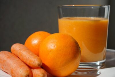 “Feed” Your Skin Antioxidants for a Glowing Complexion