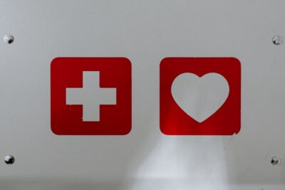 5 Benefits of First Aid Training in the Workplace